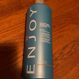 Enjoy, hydrate shampoo